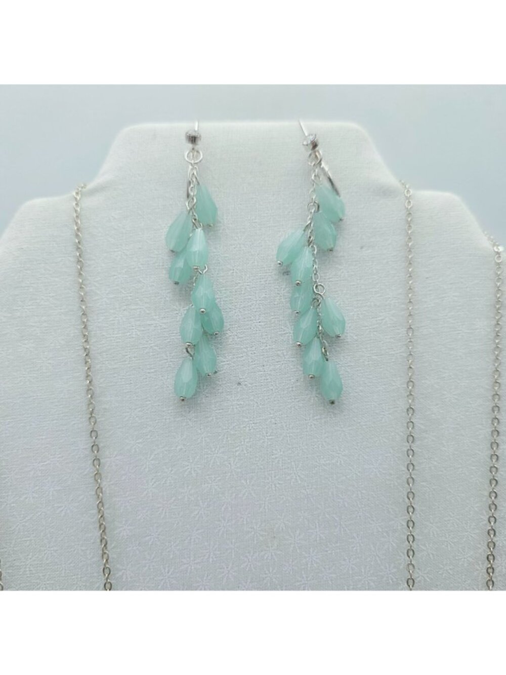 Silver-Tone Necklace & Dangle Earrings Set Aqua Blue Bead Avon - Picture 2 of 7
